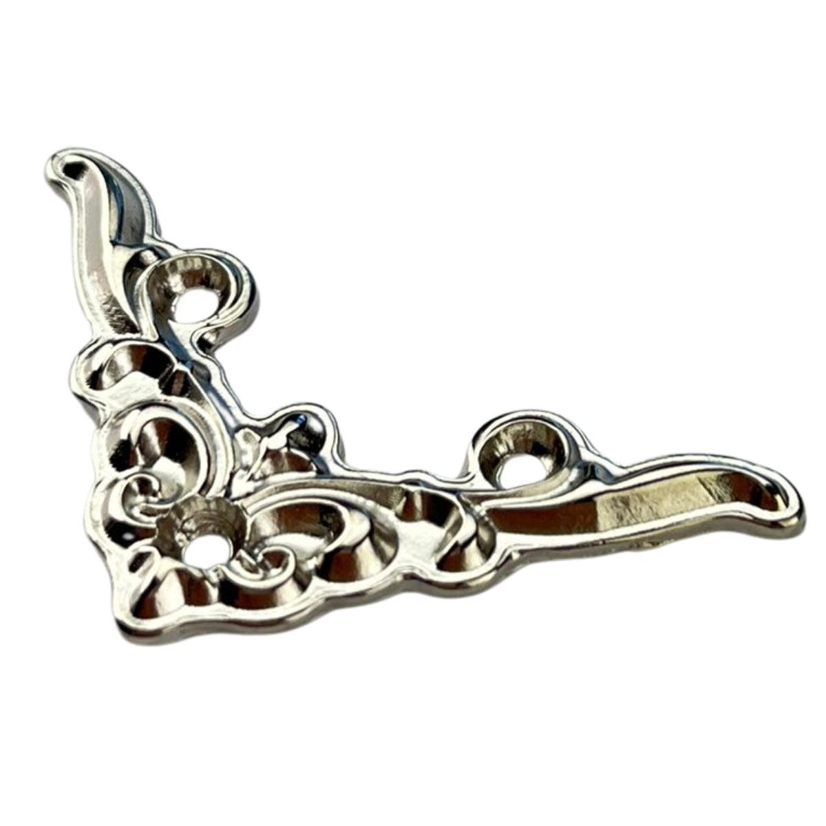 Cantoneira Elegante em Metal Niquel M 3,5x3,5cm Kit com 2 peças - Palácio da Arte