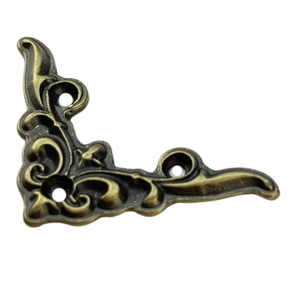 Cantoneira Elegante em Metal Ouro Velho M 3,5x3,5cm Kit com 2 peças - Palácio da Arte