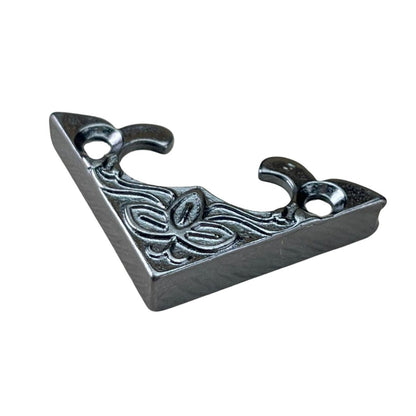 Cantoneira Flor em Metal Grafite M 2,8x2,8cm Kit com 2 peças - Palácio da Arte