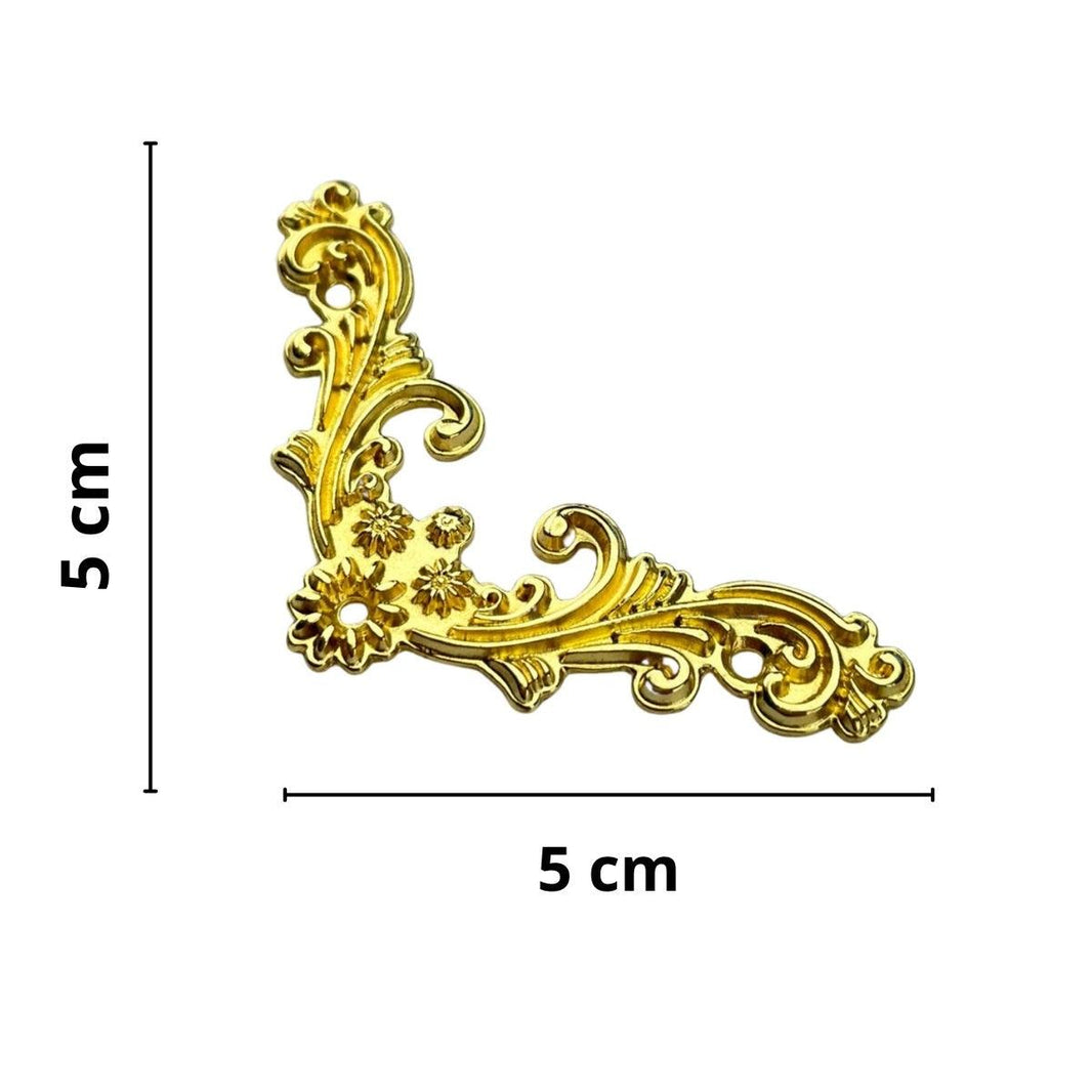 Cantoneira Floral em Metal Dourado 5x5cm Kit com 2 peças - Palácio da Arte