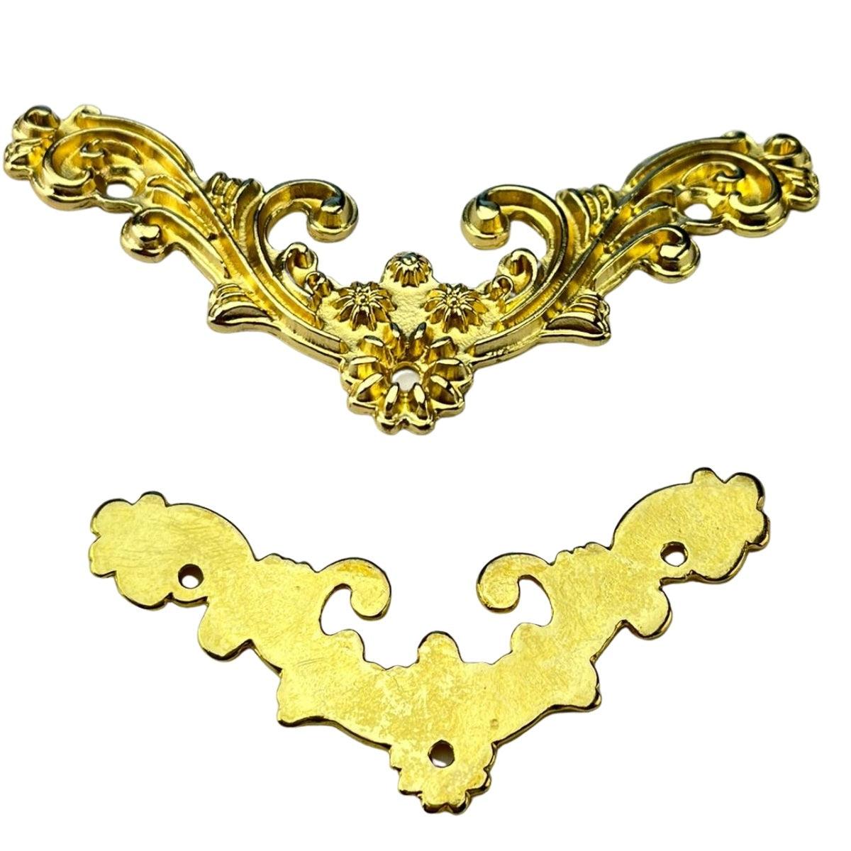 Cantoneira Floral em Metal Dourado 5x5cm Kit com 2 peças - Palácio da Arte
