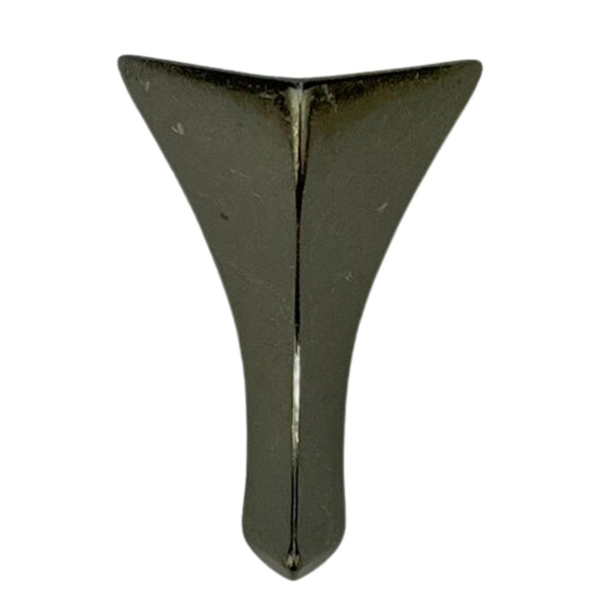 Pezinho Cantoneira Curvada G em Metal Grafite 3,3x2,4cm Kit com 4 peças - Palácio da Arte