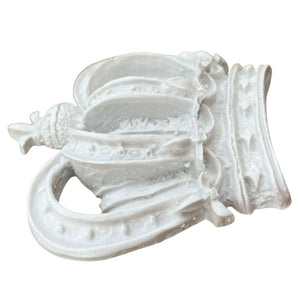 Aplique Coroa Imperial Rei 10x10,5x2,5cm Resina - Palácio da Arte