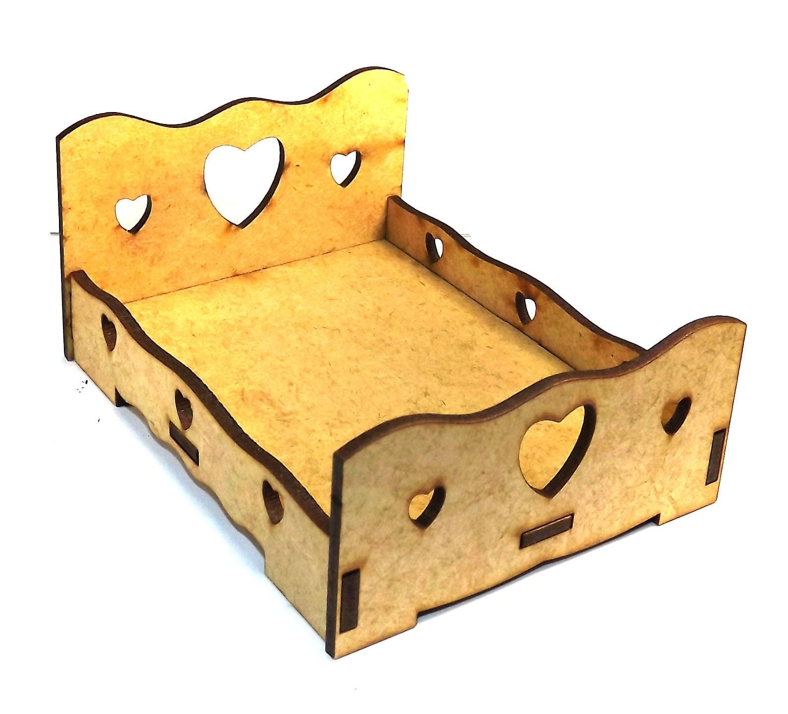 Miniatura Cama Coração 20x11cm em MDF - Palácio da Arte
