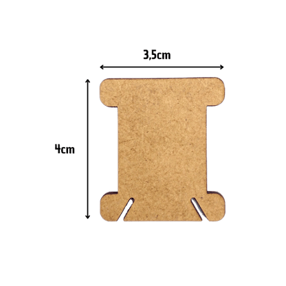 Kit Plaquinhas para Enrolar Meadas de Linhas Liso 3,5x4cm em MDF com 5 peças - Palácio da Arte