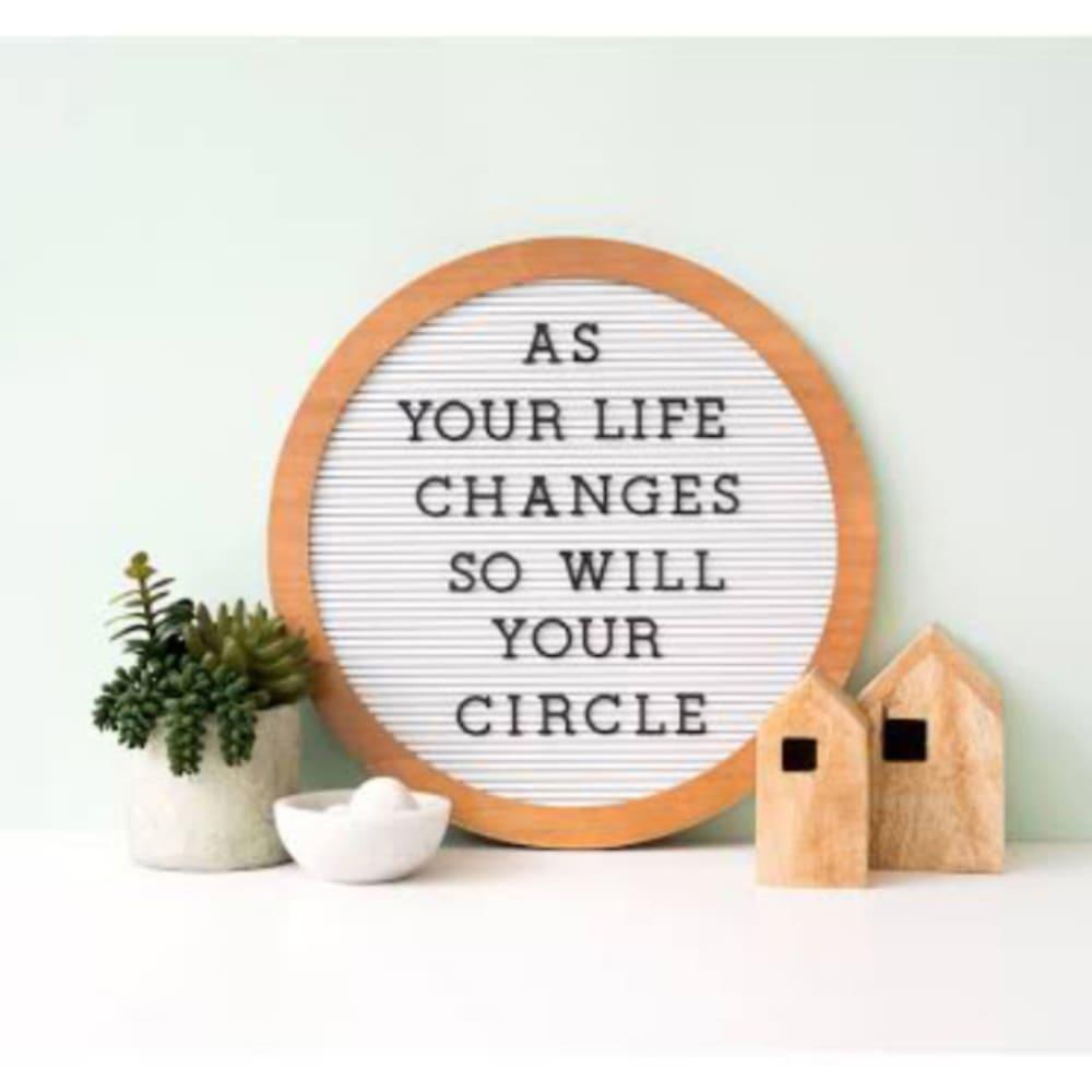 Quadro Mural Letreiro Circular WER385 38cm Roundwood Letterboard - Palácio da Arte